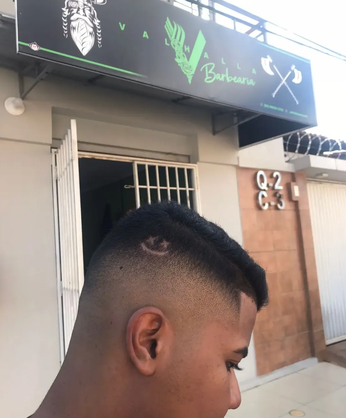 Corte degradê realizado na Valhalla